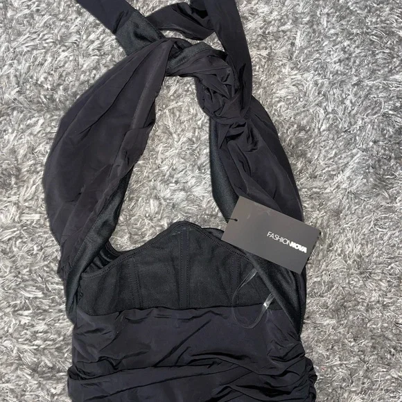 Fashion Nova Dress - Picture 4 of 7